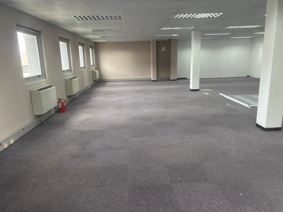 To Let Commercial Property for Rent in Rosendal Western Cape